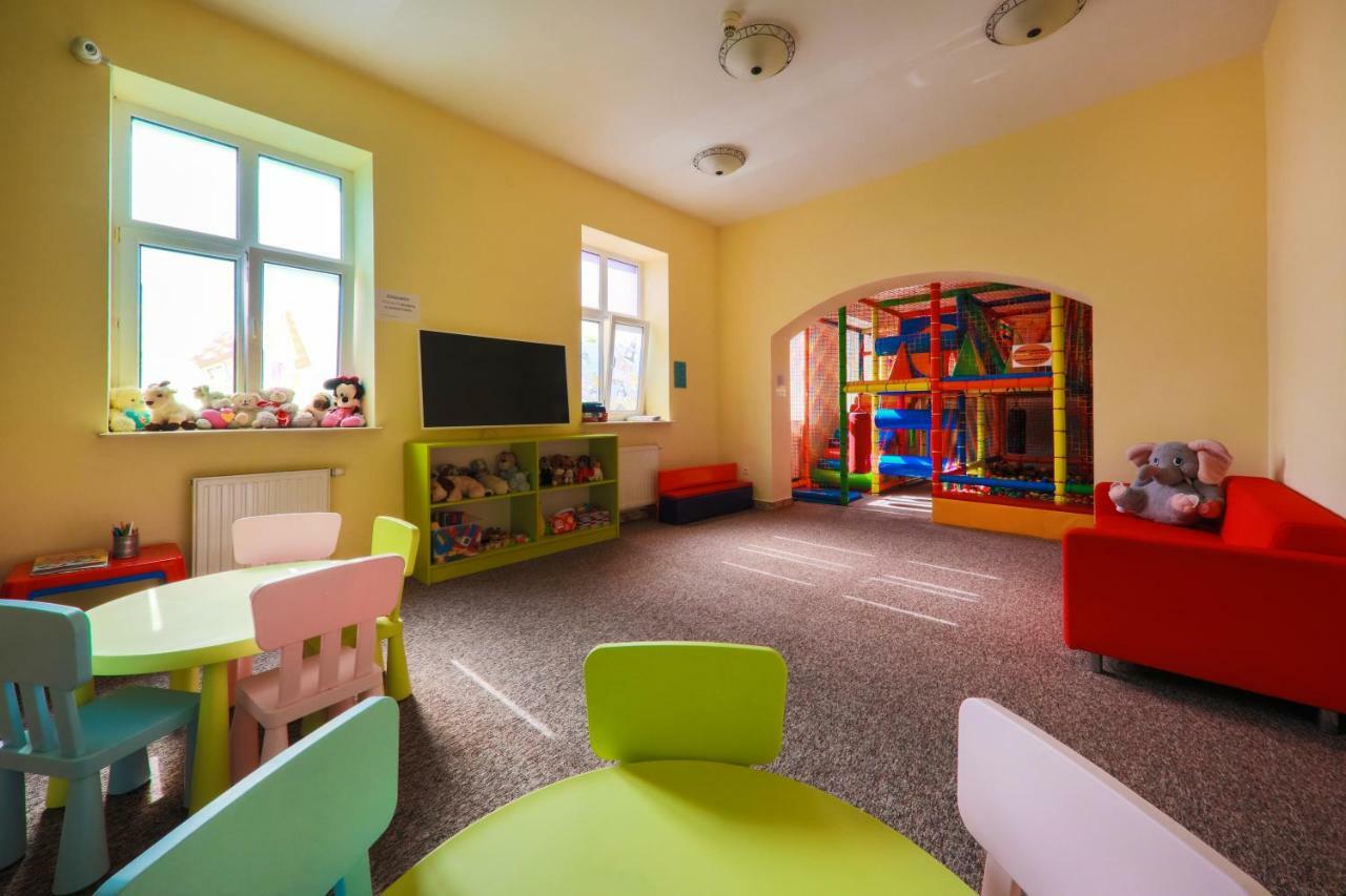 Hotel *** Nat Krynica Zdroj Luaran gambar